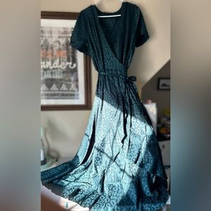 XL Emerald Cheetah Print Wrap dress. Absolutely beautiful